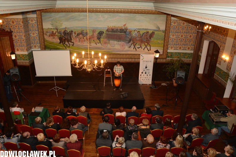 Deser z kulturą Bogactwo wybrzeża