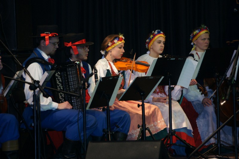 Koncert Zespołu Pieśni i Tańca Kujawy