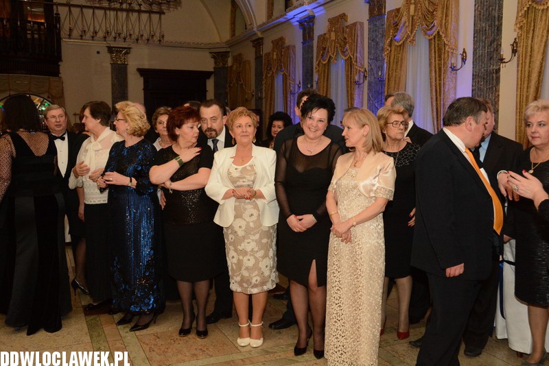 Bal charytatywny w Pałacu Bursztynowym