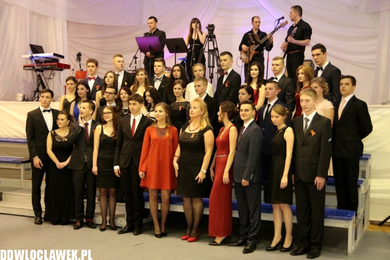 Studniówka LMK we Włocławku