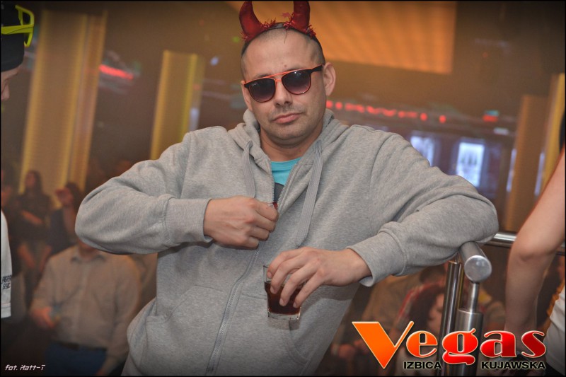 Weekend w klubie Vegas część II