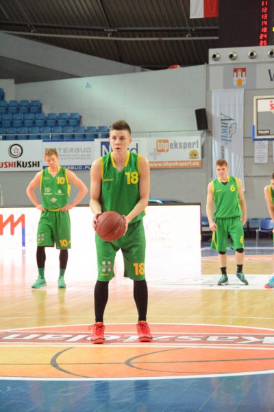 UKS Komorów - Stal Ostrów Wielkopolski