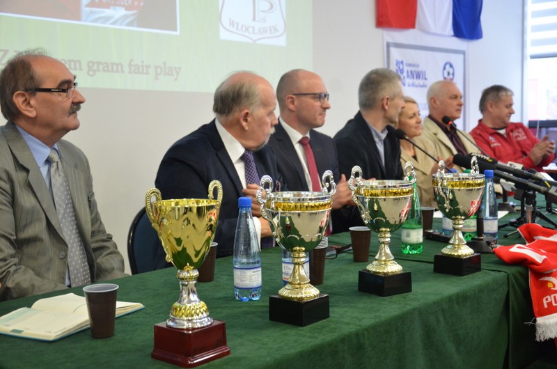 Konferencja i losowanie grup KarPol Cup