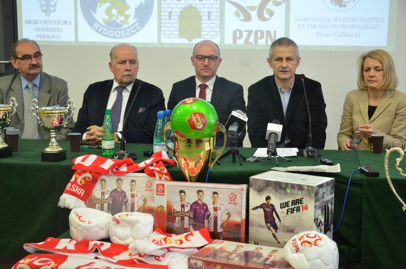 Konferencja i losowanie grup KarPol Cup