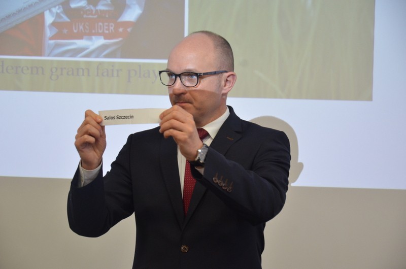 Konferencja i losowanie grup KarPol Cup