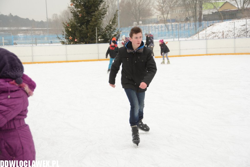 Weekend na lodowisku przy alei Chopina