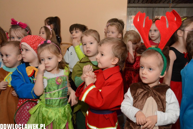 Bal karnawałowy w przedszkolu Jaś i Małgosia