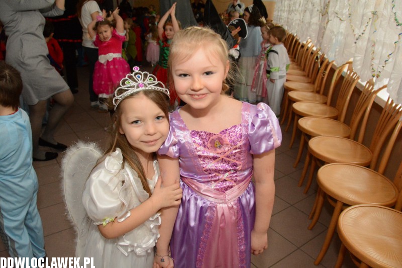 Bal karnawałowy w przedszkolu Jaś i Małgosia