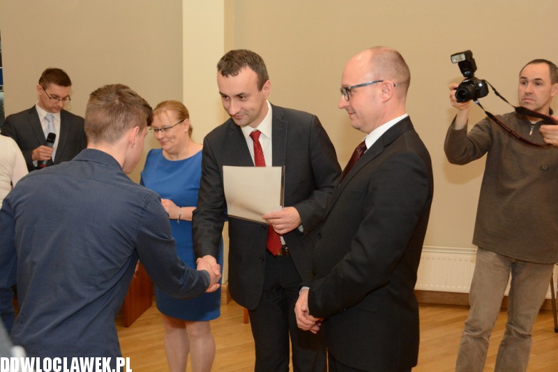 Prezydent wręczył nagrody sportowcom