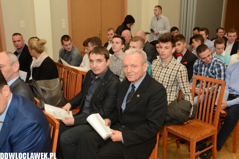 Prezydent wręczył nagrody sportowcom