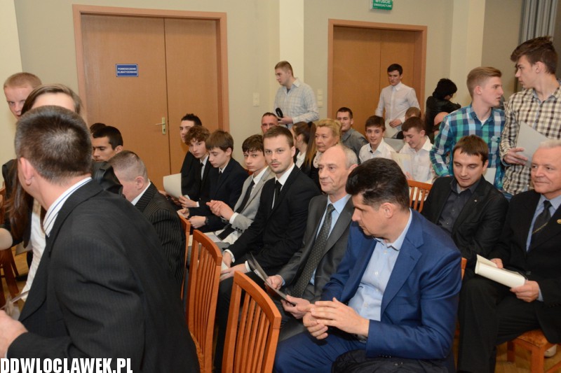 Prezydent wręczył nagrody sportowcom