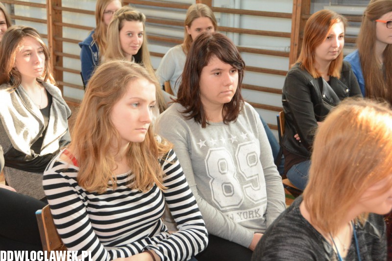 Wręczenie certyfikatów dla uczniów LMK