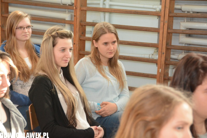 Wręczenie certyfikatów dla uczniów LMK