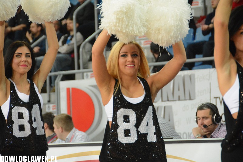 Cheerleaderki Anwilu na meczu z Polpharmą