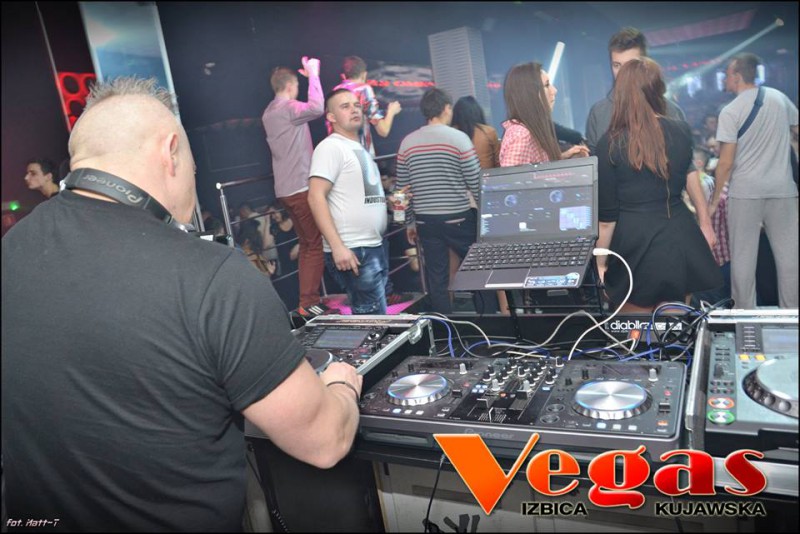 Walentynki w klubie Vegas część I