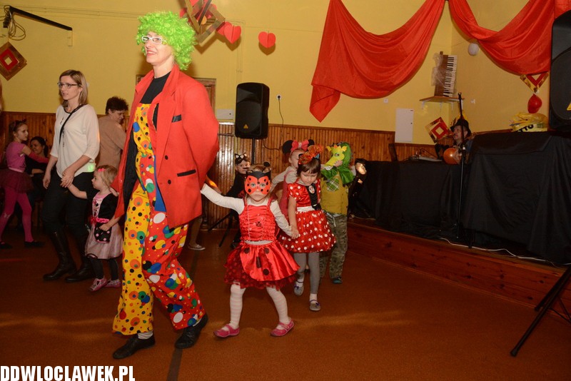 Bal karnawałowy w klubie Łęg