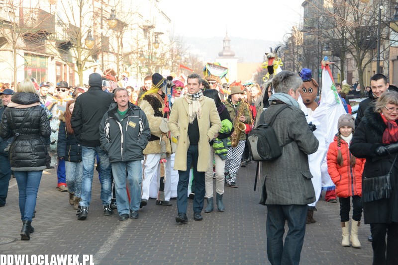 Korowód grup zapustnych we Włocławku