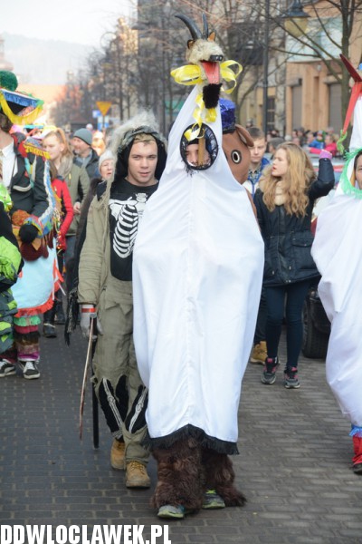 Korowód grup zapustnych we Włocławku