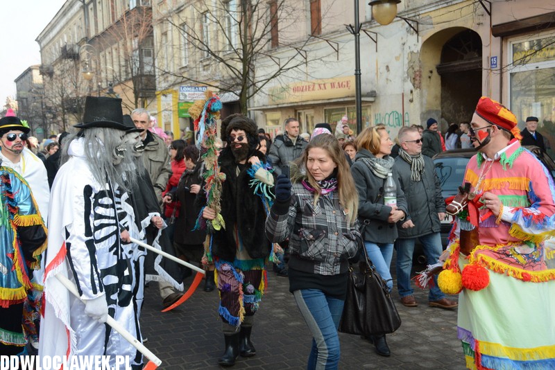 Korowód grup zapustnych we Włocławku
