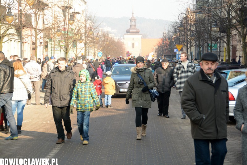 Korowód grup zapustnych we Włocławku