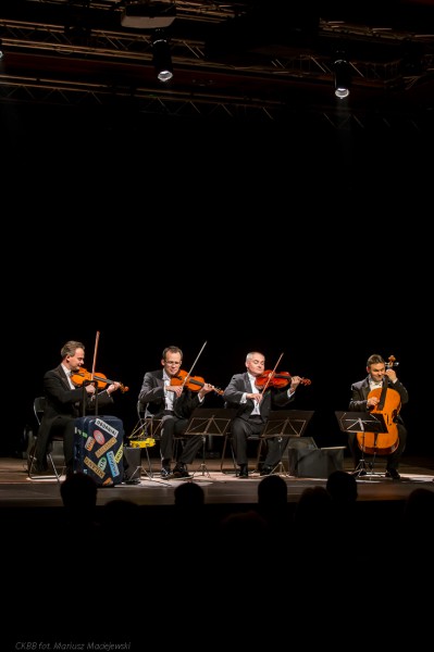 Grupa MoCarta w Browarze B