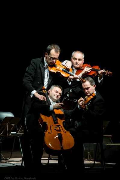 Grupa MoCarta w Browarze B