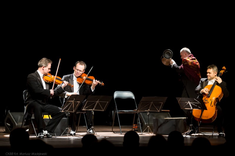 Grupa MoCarta w Browarze B