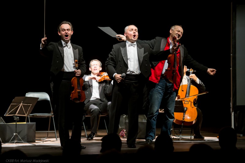 Grupa MoCarta w Browarze B