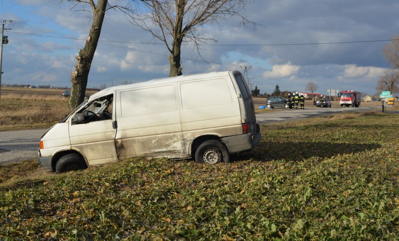 Groźny wypadek - seicento i bus