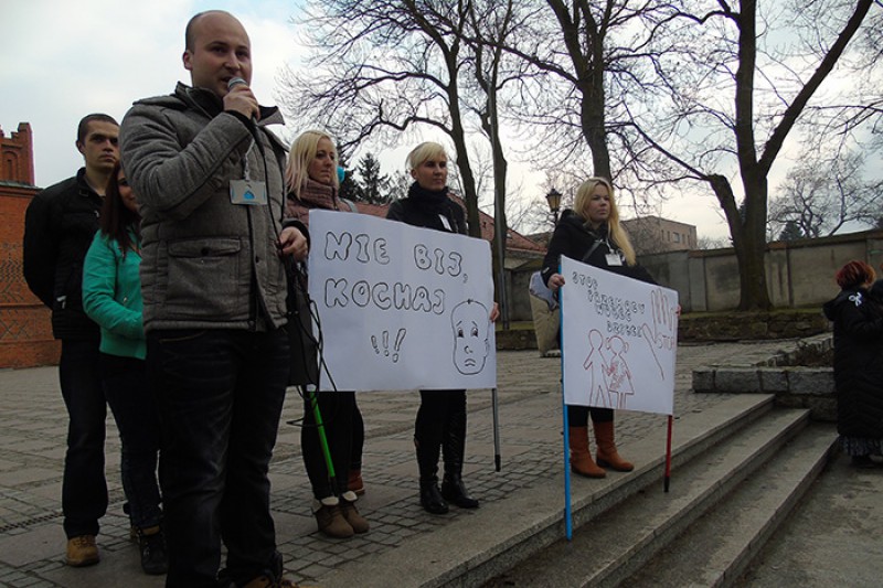 Marsz milczenia we Włocławku