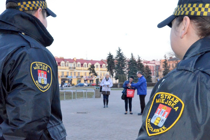 Bronkobus na placu Wolności