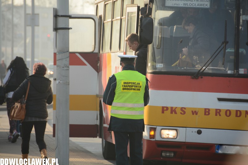 Kontrola trzeźwości na dworcu