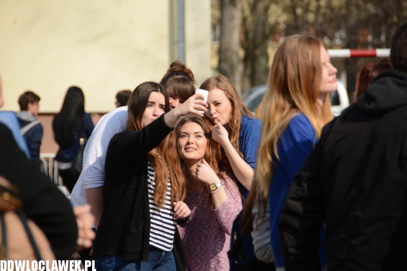 Obserwowali zaćmienie słońca