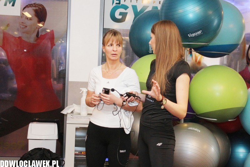 Studenci w Fit Expert Gym