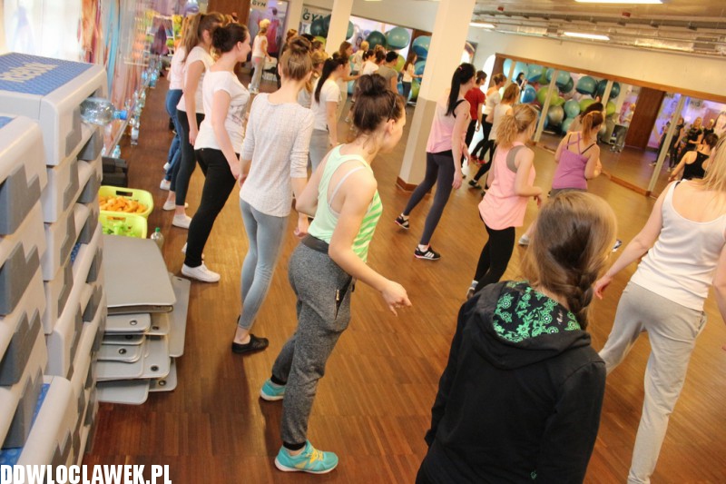 Studenci w Fit Expert Gym