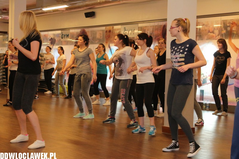 Studenci w Fit Expert Gym
