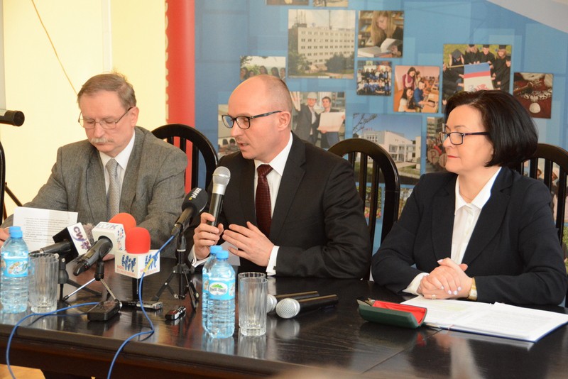 Konferencja prasowa w PWSZ