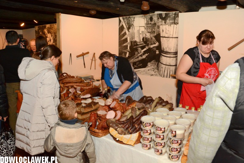 Kiermasz wielkanocny w muzeum