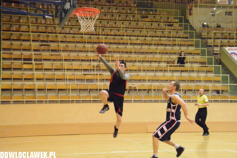 WLKA: Basket Rypin - Extra Punkt