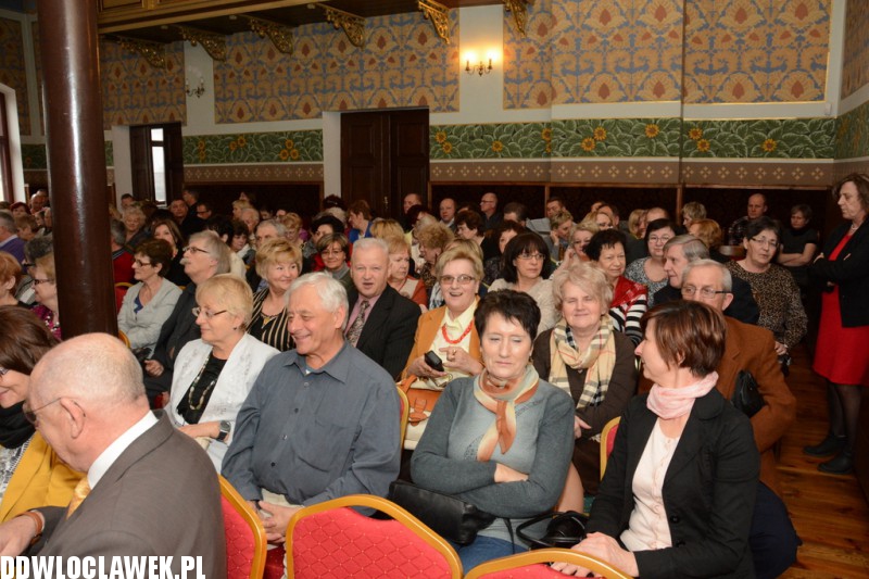 Nad Sekwaną i Loarą w Starej Remizie