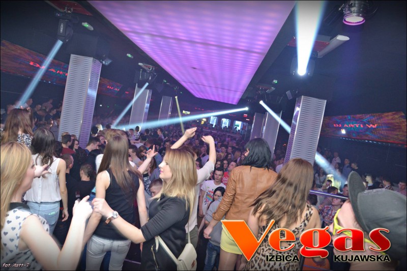 Wielkanoc w klubie Vegas część I
