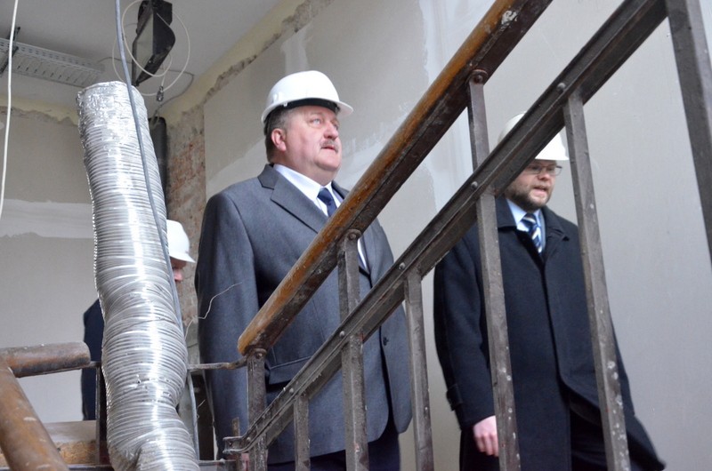  S.Kopyść na budowie inkubatora