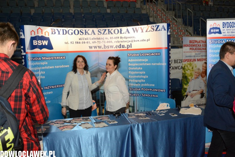 Dzień drugi targów szkół i pracy