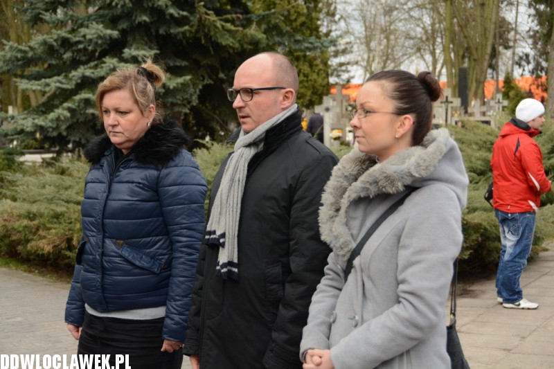 Prezydent złożył kwiaty na grobie