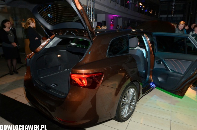Premiera Toyoty Avensis