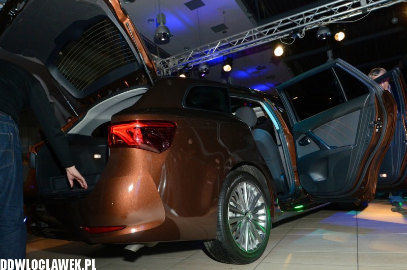 Premiera Toyoty Avensis