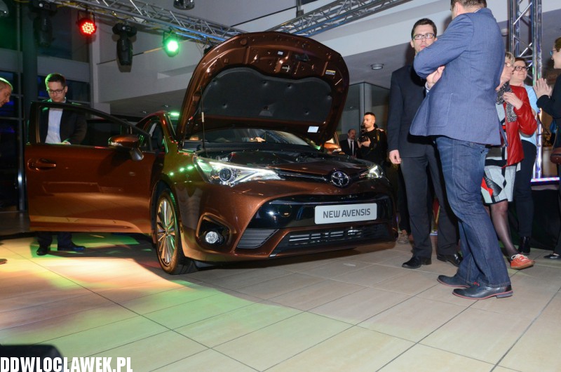 Premiera Toyoty Avensis
