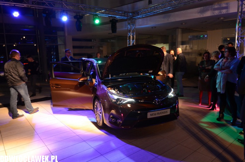 Premiera Toyoty Avensis