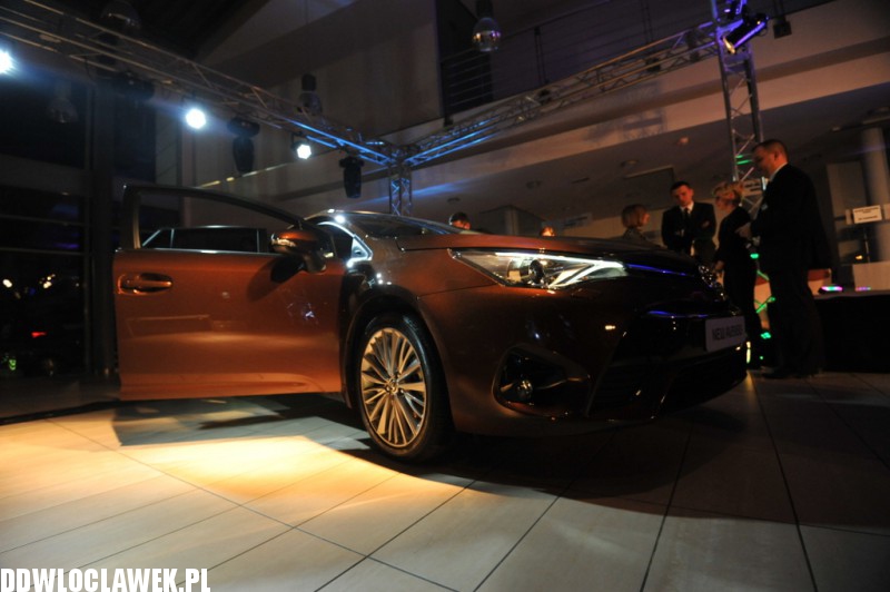 Premiera Toyoty Avensis