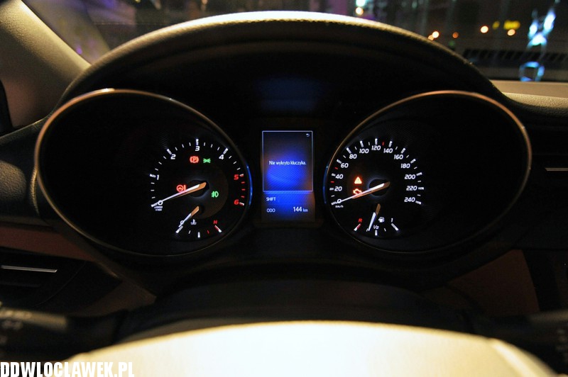 Premiera Toyoty Avensis